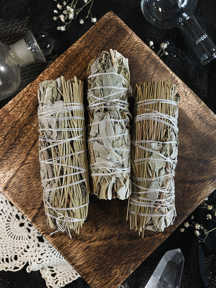 Botanical Smoke: Incense Making Workshop with Verity Herbs Wellness — The  1020 Collective
