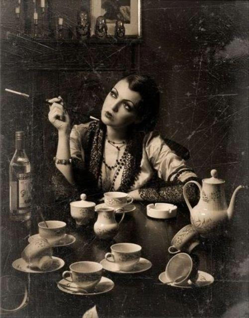 Tarot Tea Party - December: The Hanged Man