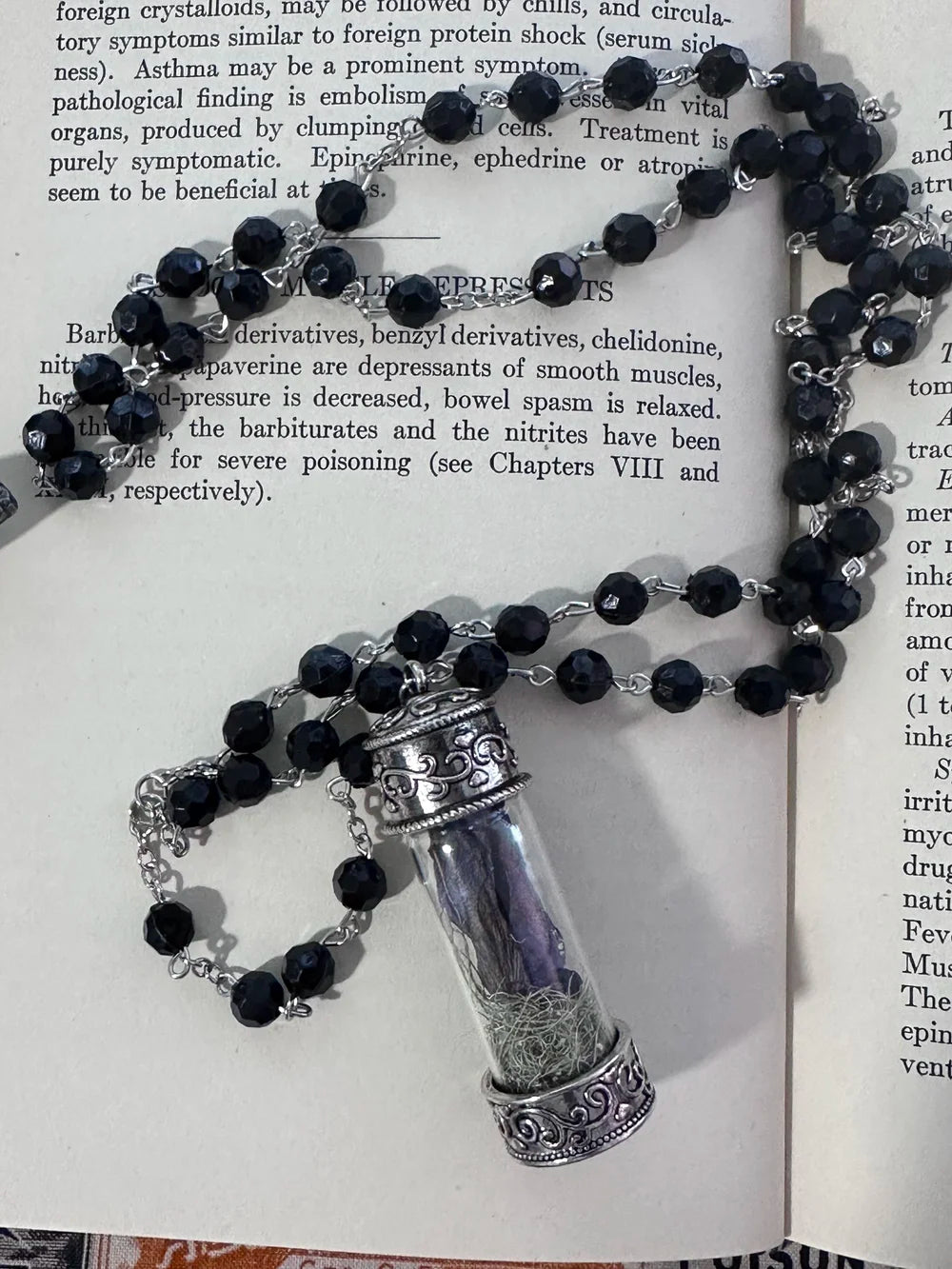
                  
                    Wolfsbane Vial Rosary
                  
                